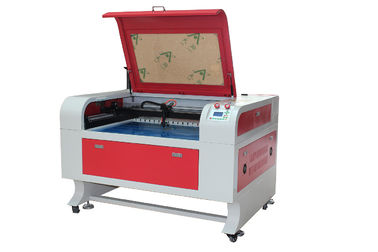 ประเทศจีน Acrylic And Leather Co2 Laser Cutting Engraving Machine , Size 600 * 900mm ผู้ผลิต