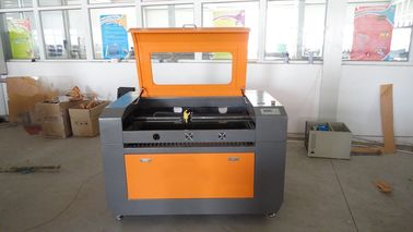 ประเทศจีน Co2 Laser Wood Engraving Machine Size 500 * 700mm , Rubber Stamp Engraving Machine ผู้ผลิต